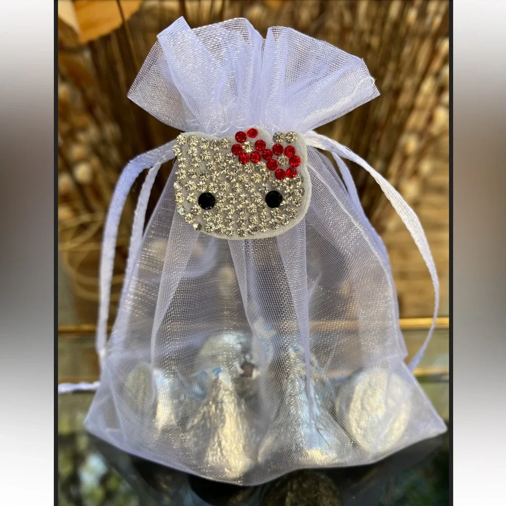 New set of 20 White organza bag with Hello kitty party favor bags